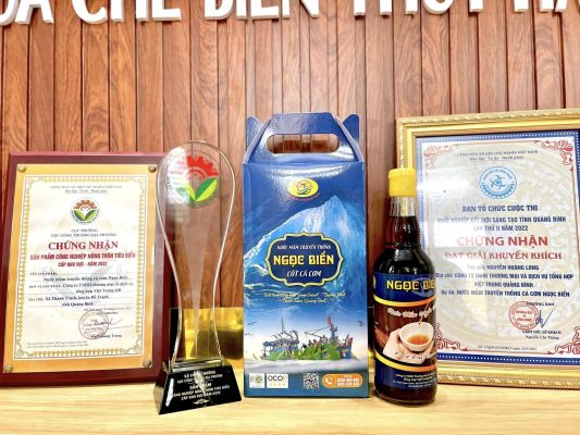 Bí Quyết Chọn Nước Mắm Nguyên Chất Truyền Thống Chất Lượng, Thơm Ngon