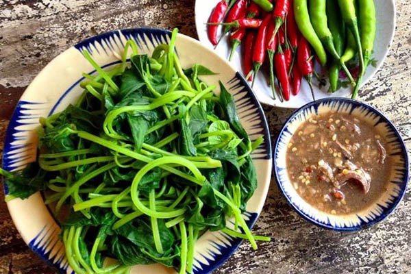 Nước kho cá nước mắm chuẩn nước chấm rau